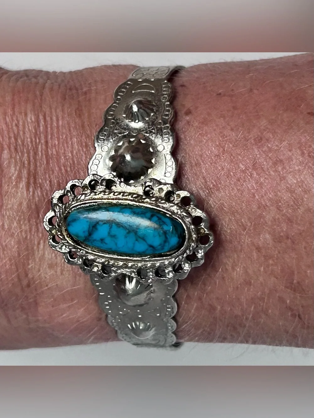 Southwestern Style Silver Toned Turquoise Cuff Bracelet